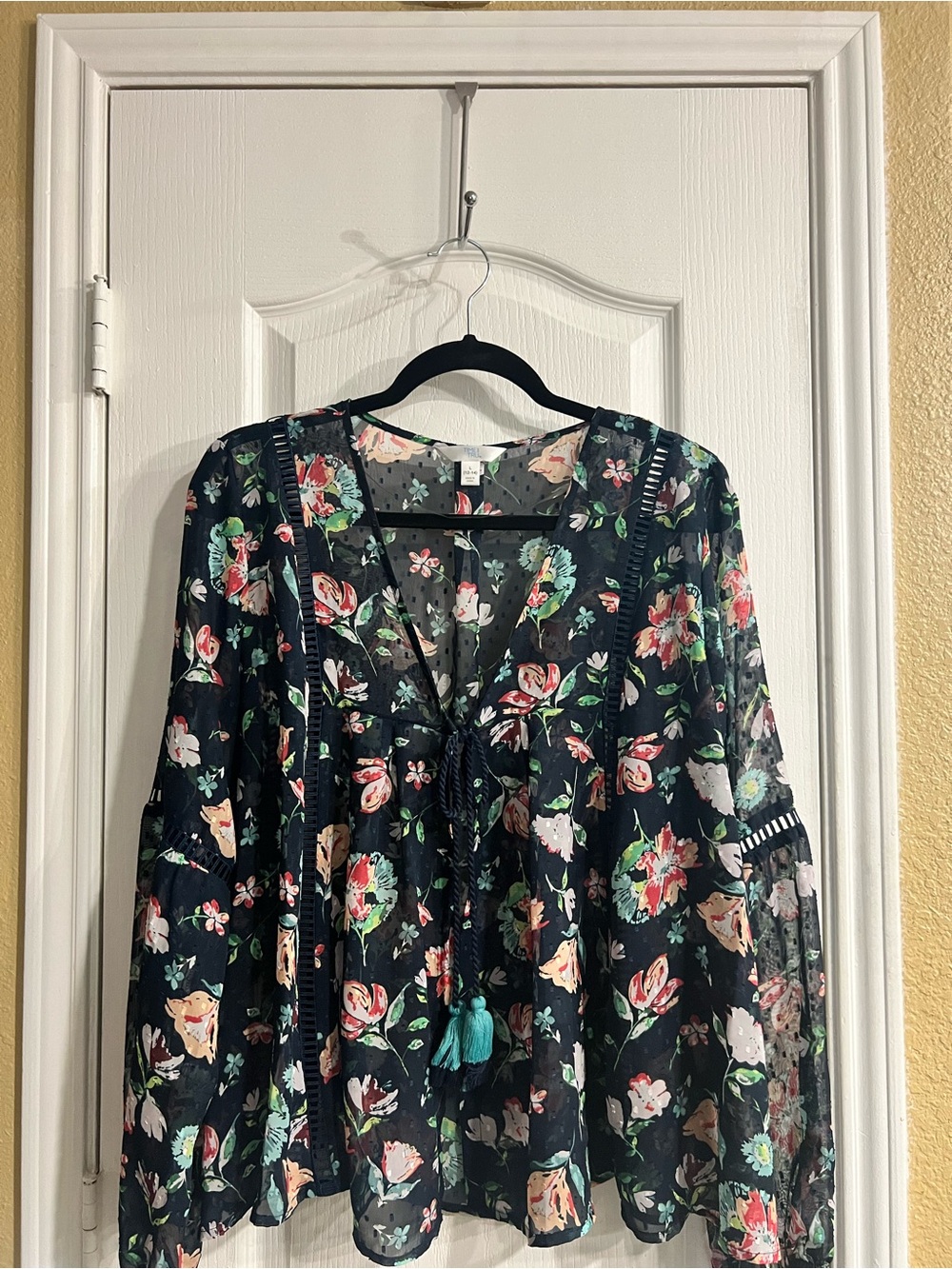 Women's Navy Floral V-Neck Cardigan with Tie